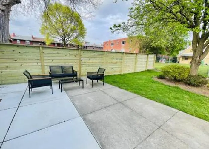 Sunlit 3 Bedroom - Elevated Deck And Garage * Pittsburgh